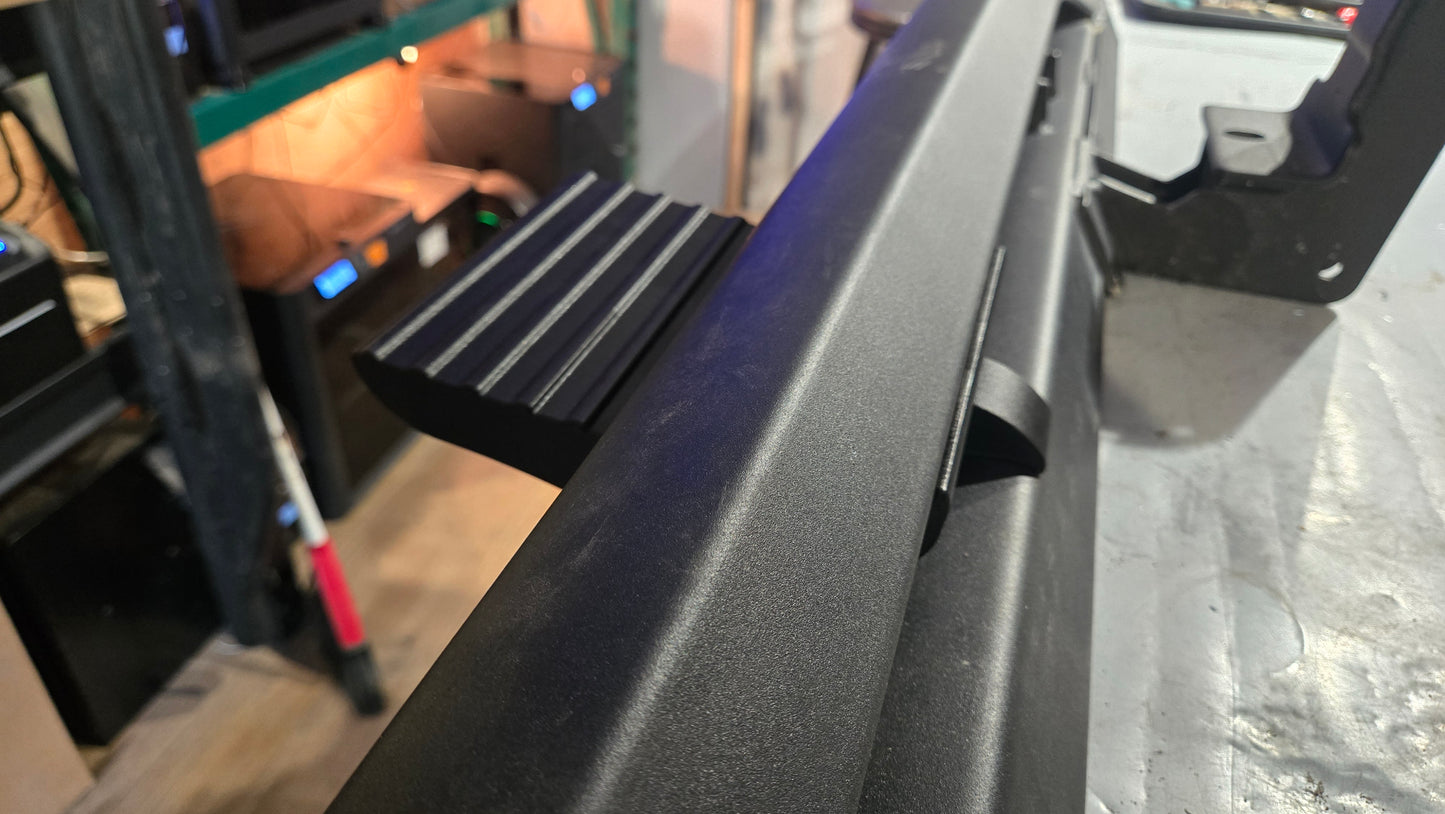 Silverado ZR2 - SnapLok' Snap Steps - Low V1 Tool Free Installation